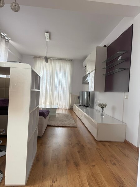 Aparatorii Patriei, str. Dealu Bistrii, apartament 2 camere 72 mp.